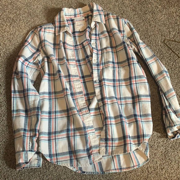 Boyfriend fit American eagle flannel! - Picture 1 of 2